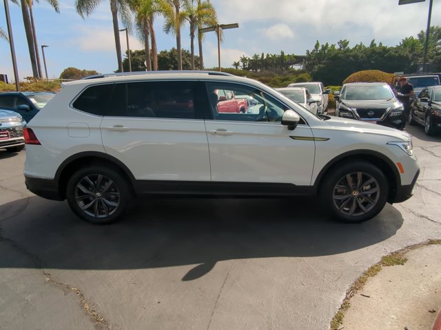 2022 Volkswagen Tiguan SE photo 4