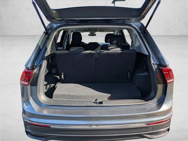 2023 Volkswagen Tiguan 2.0T S photo 6