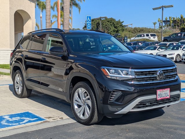 2023 Volkswagen Atlas V6 SE Technology photo 2