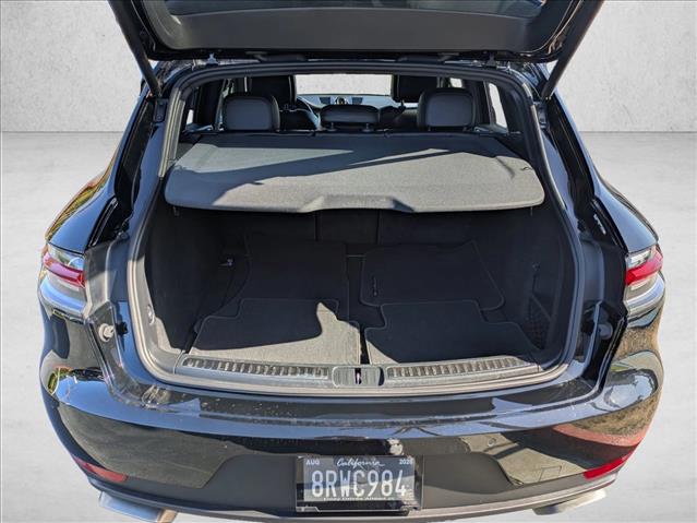 2020 Porsche Macan photo 5