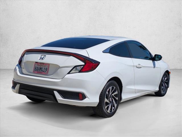 2017 Honda Civic LX photo 5