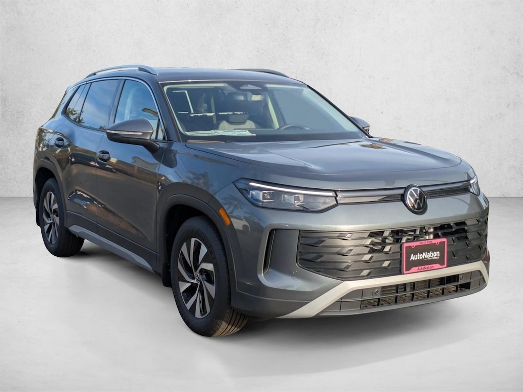 New 2026 Volkswagen Tiguan S SUV