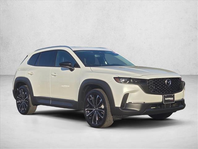 2024 Mazda CX-50 2.5 Premium Plus photo 3