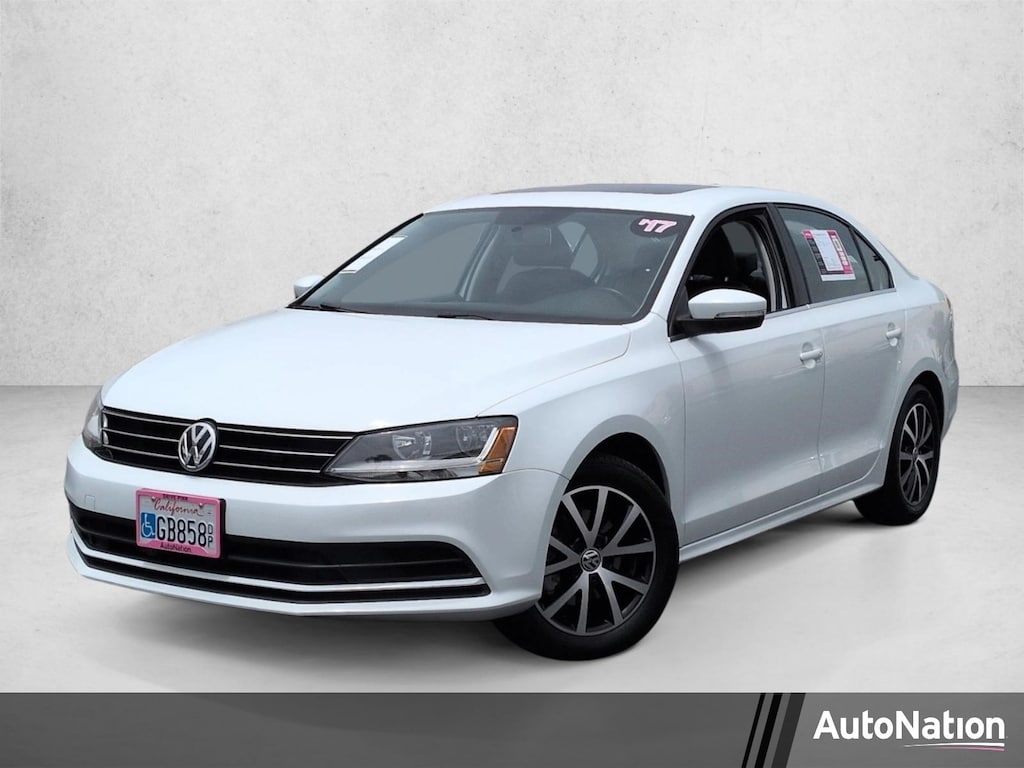 Used 2017 Volkswagen Jetta 1.4T SE Sedan