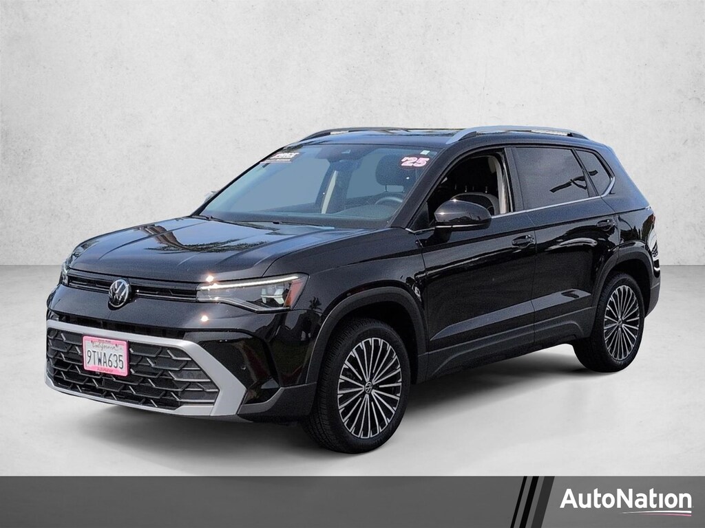 Used 2025 Volkswagen Taos 1.5T SE SUV