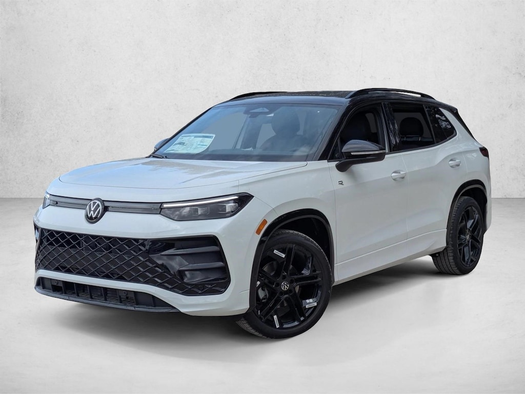 New 2026 Volkswagen Tiguan 2.0T SE R-Line Black SUV