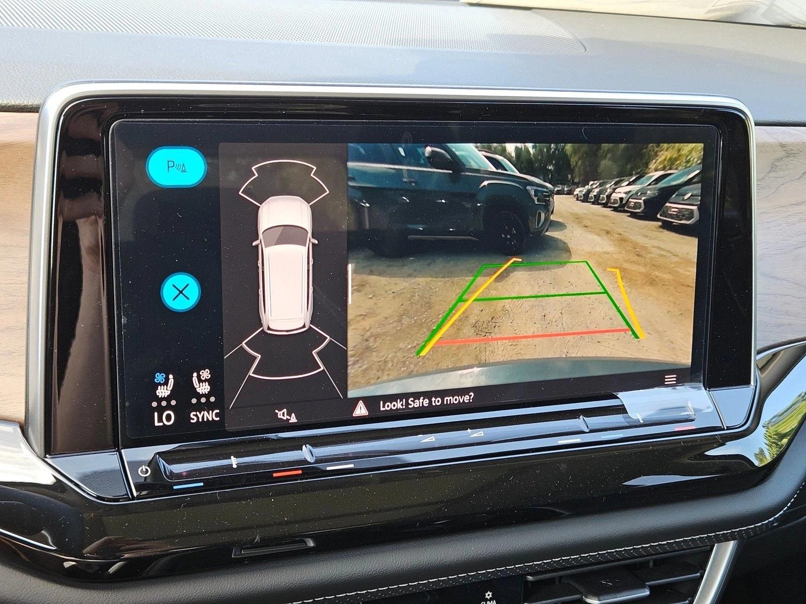 2026 Volkswagen Atlas SE w/Tech - Photo 13
