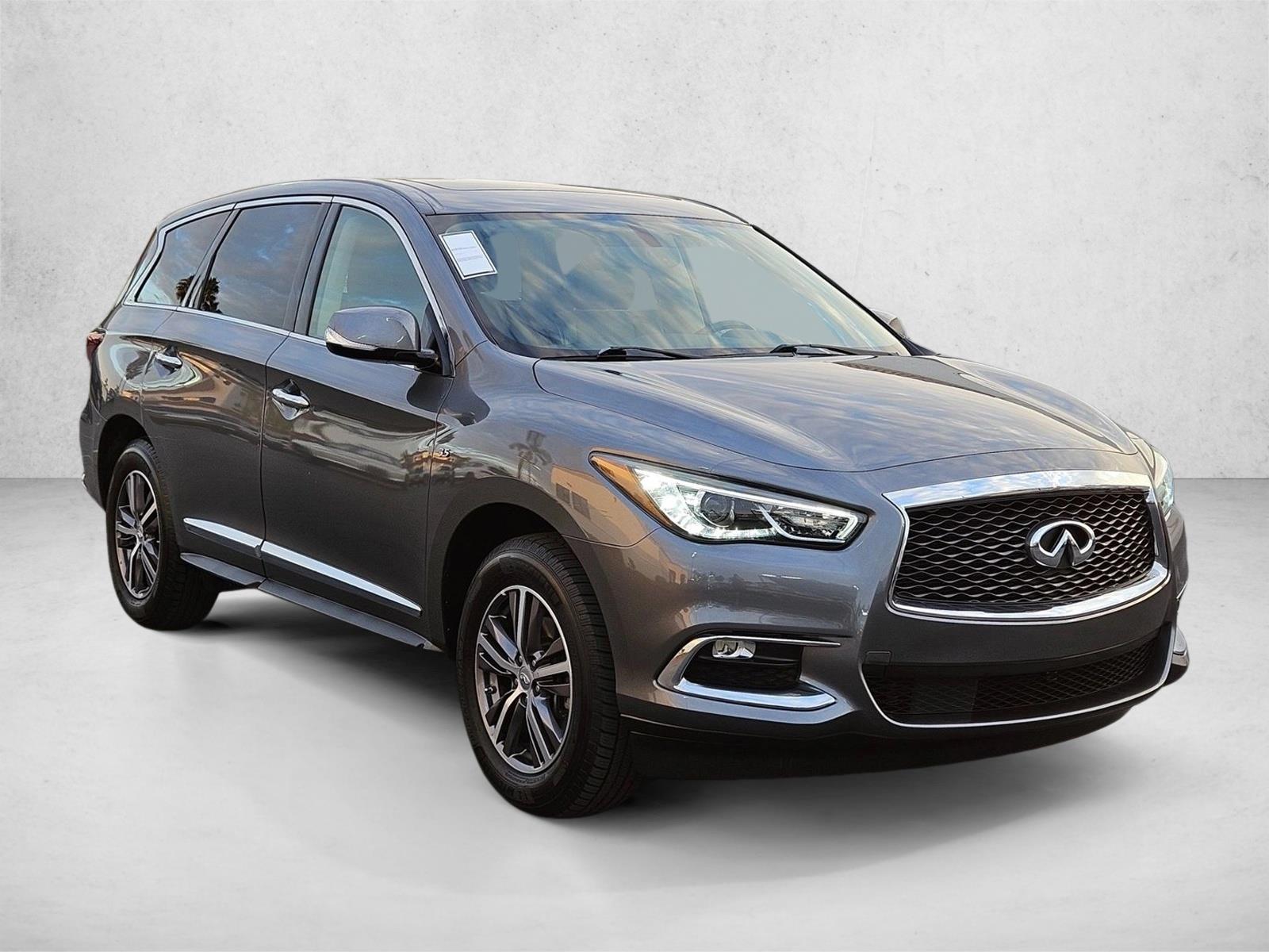 2018 Infiniti QX60 photo 3