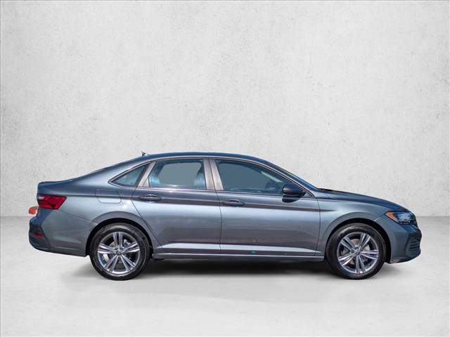 2024 Volkswagen Jetta 1.5T SE photo 4