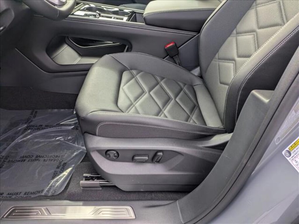 New 2026 Volkswagen Atlas 2.0T SE w/Technology SUV