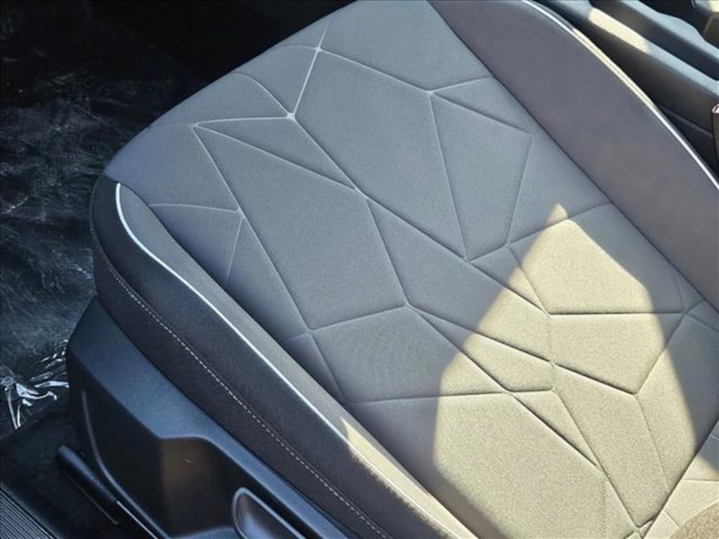 New 2025 Volkswagen Jetta 1.5T Sport Sedan