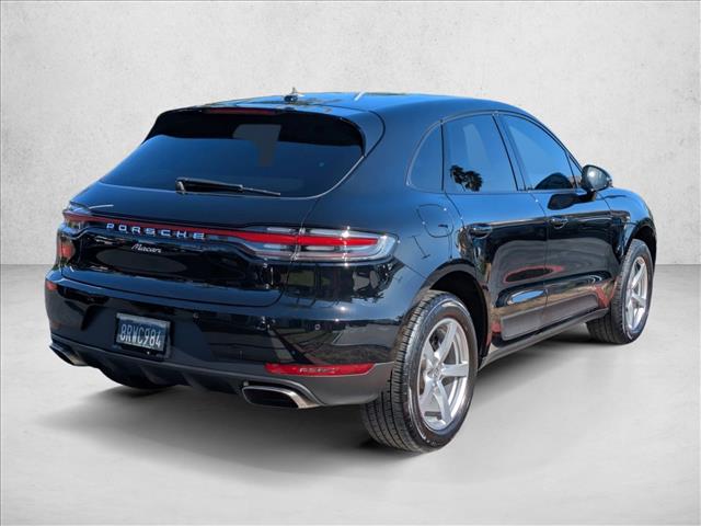 2020 Porsche Macan photo 4