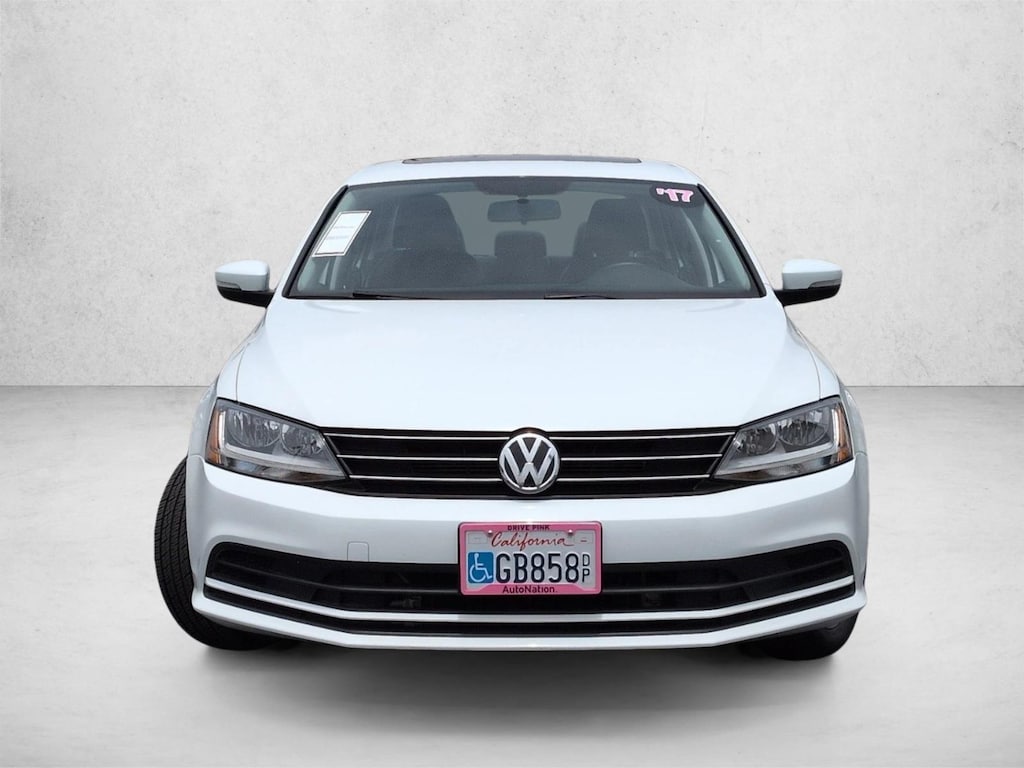 Used 2017 Volkswagen Jetta 1.4T SE Sedan