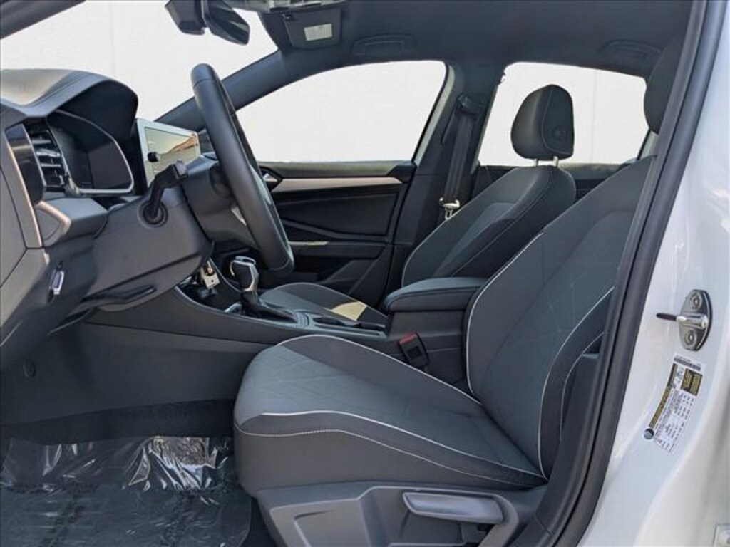 New 2025 Volkswagen Jetta 1.5T Sport Sedan