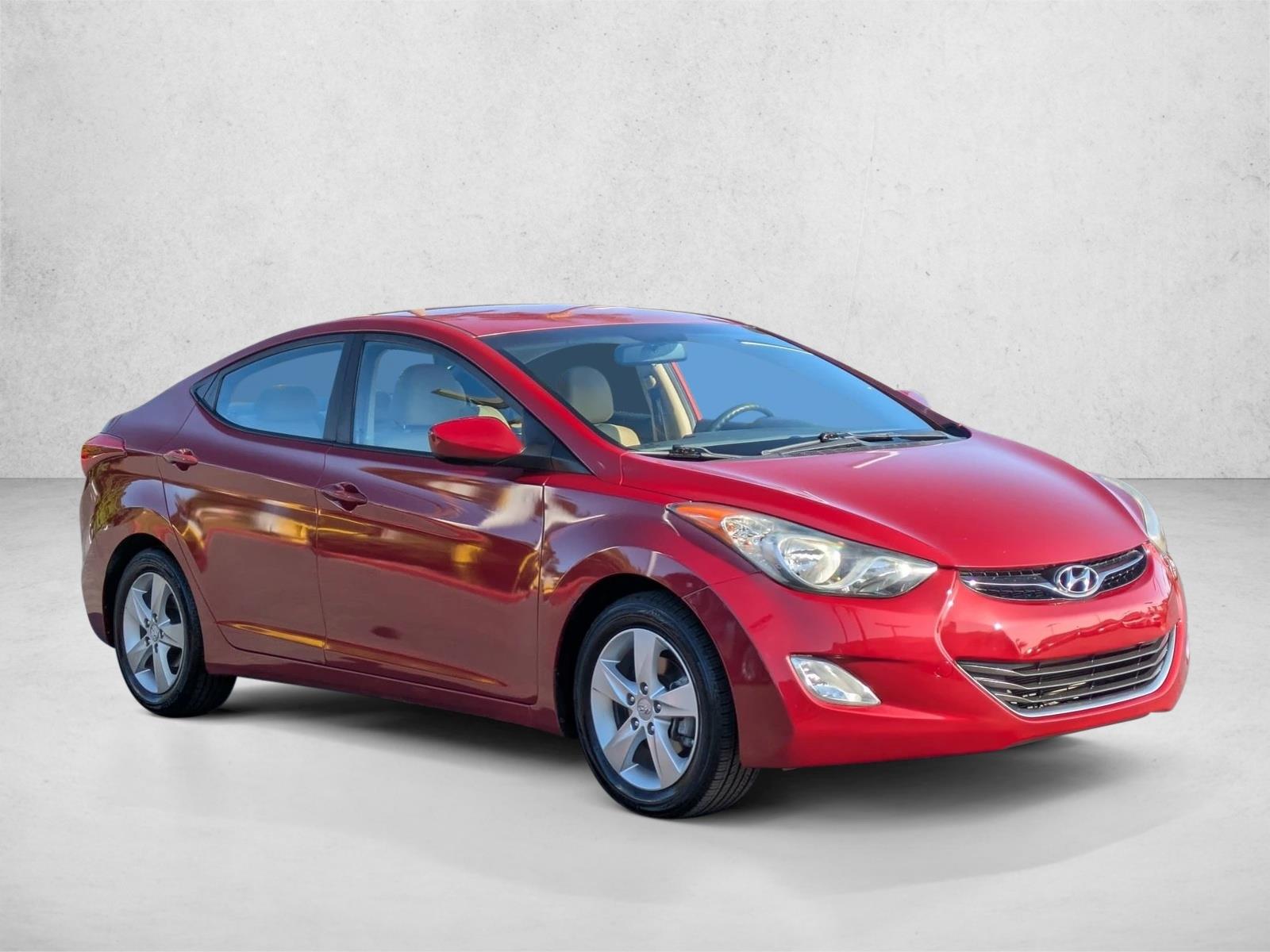 2013 Hyundai Elantra GLS photo 3