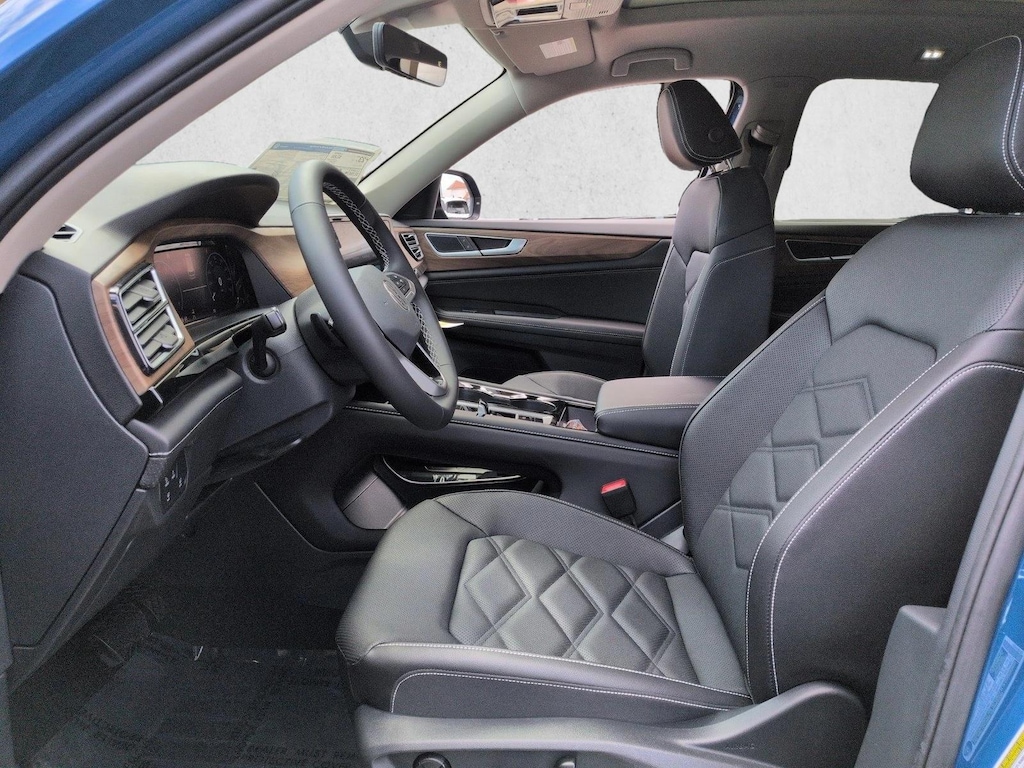 New 2026 Volkswagen Atlas 2.0T SE w/Technology SUV