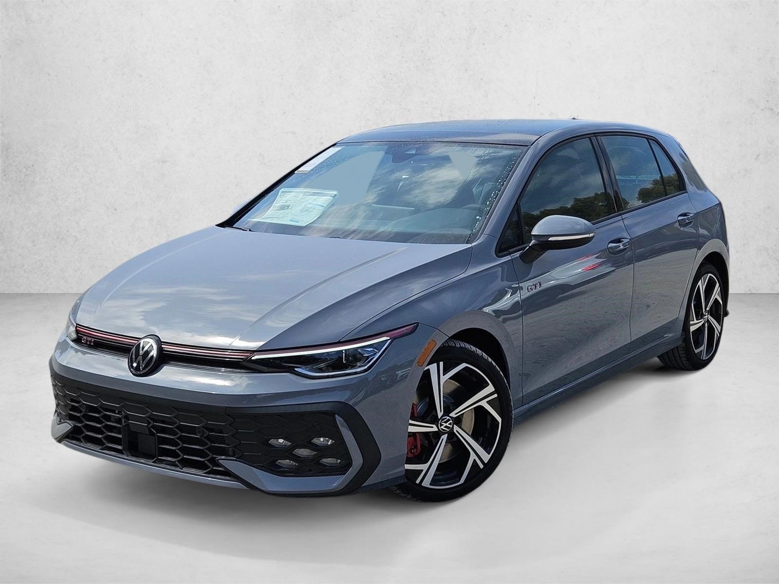 2025 Volkswagen Golf GTI SE's photo