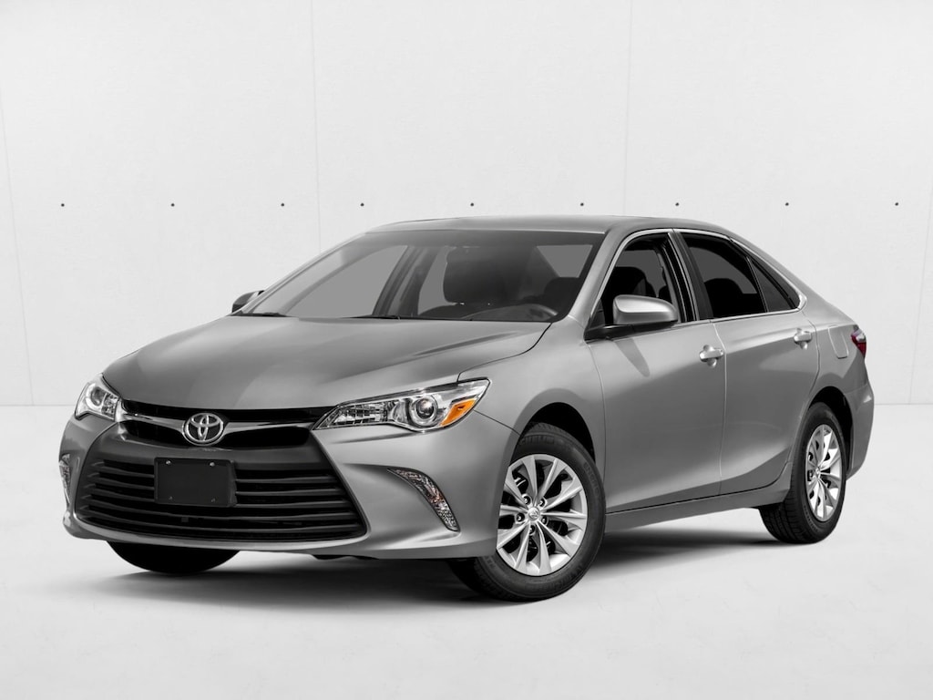 Used 2017 Toyota Camry XLE Sedan