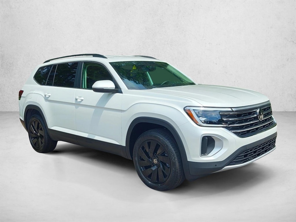 New 2026 Volkswagen Atlas 2.0T SE w/Technology Sport Utility
