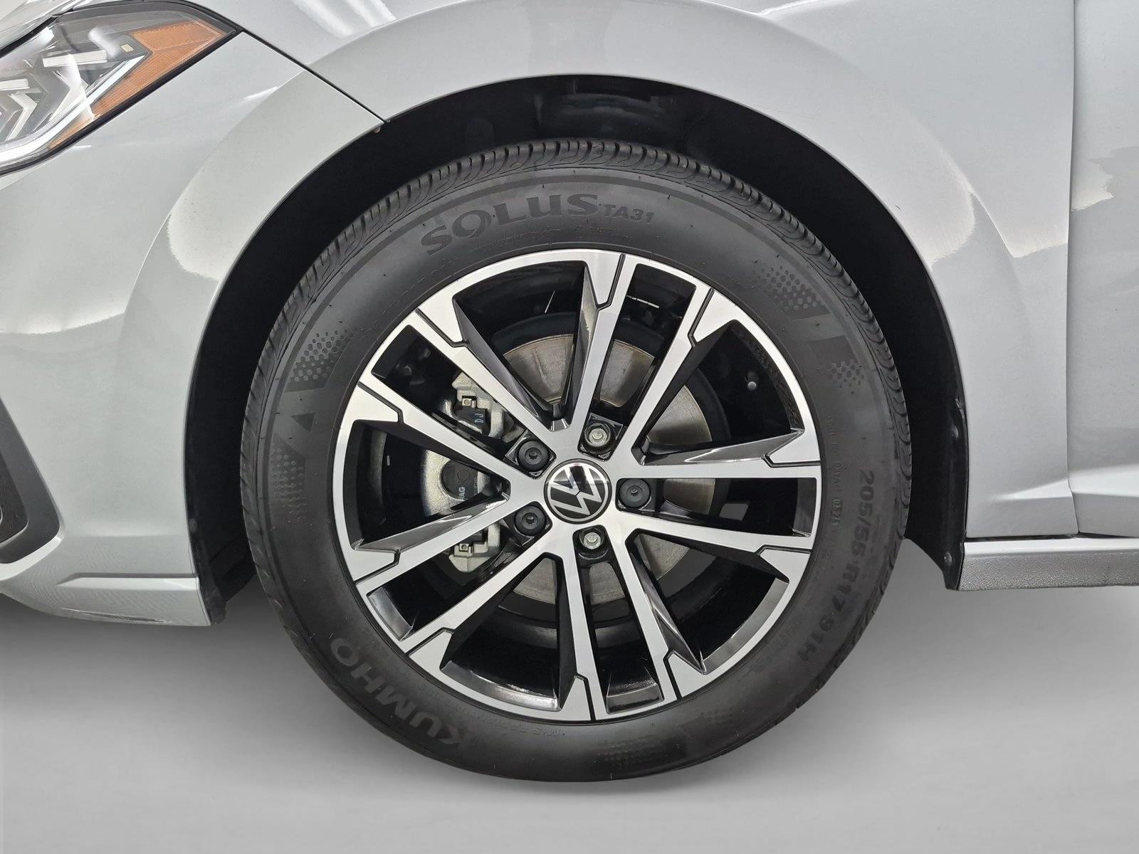 2025 Volkswagen Jetta Sport - Photo 26