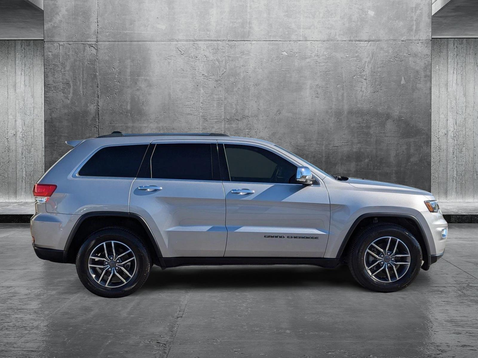 2019 Jeep Grand Cherokee Limited photo 4