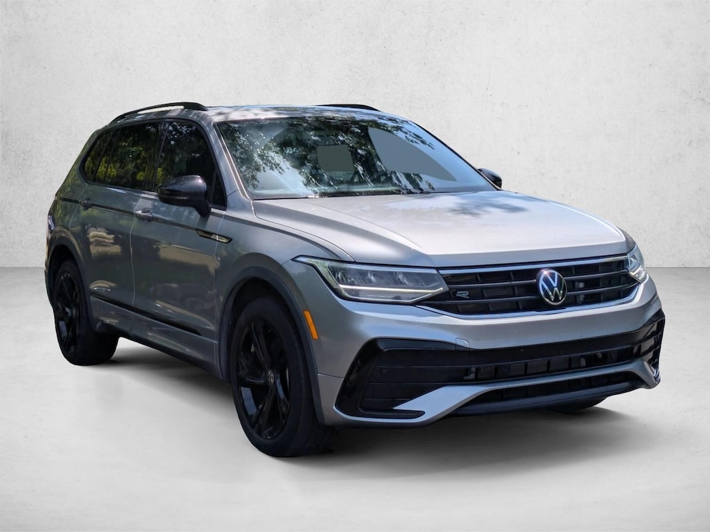 Used 2023 Volkswagen Tiguan SE R-Line Black Sport Utility