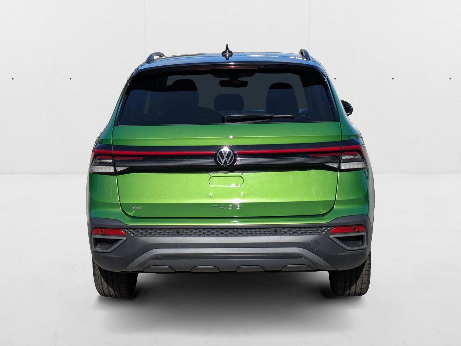 2025 Volkswagen Taos SE Black - Photo 7