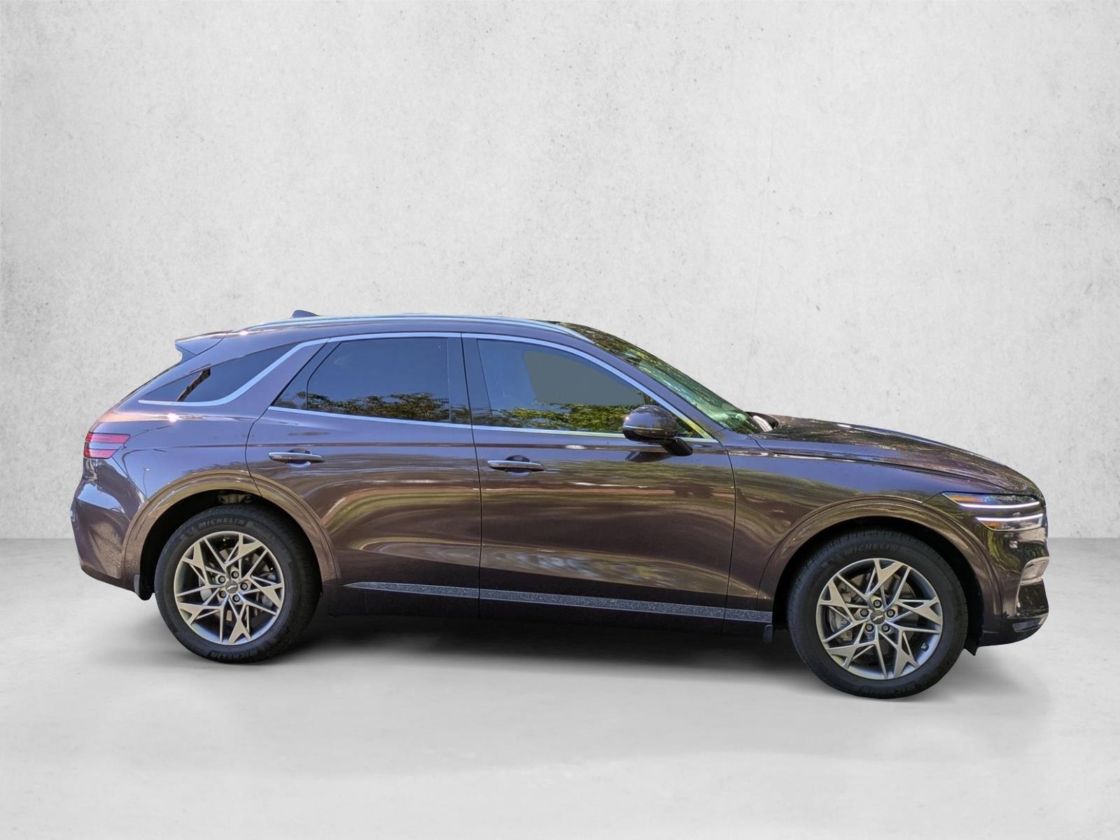 2023 Genesis GV70 2.5T Advanced photo 4