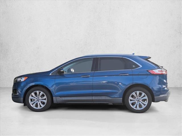 2020 Ford Edge Titanium photo 4