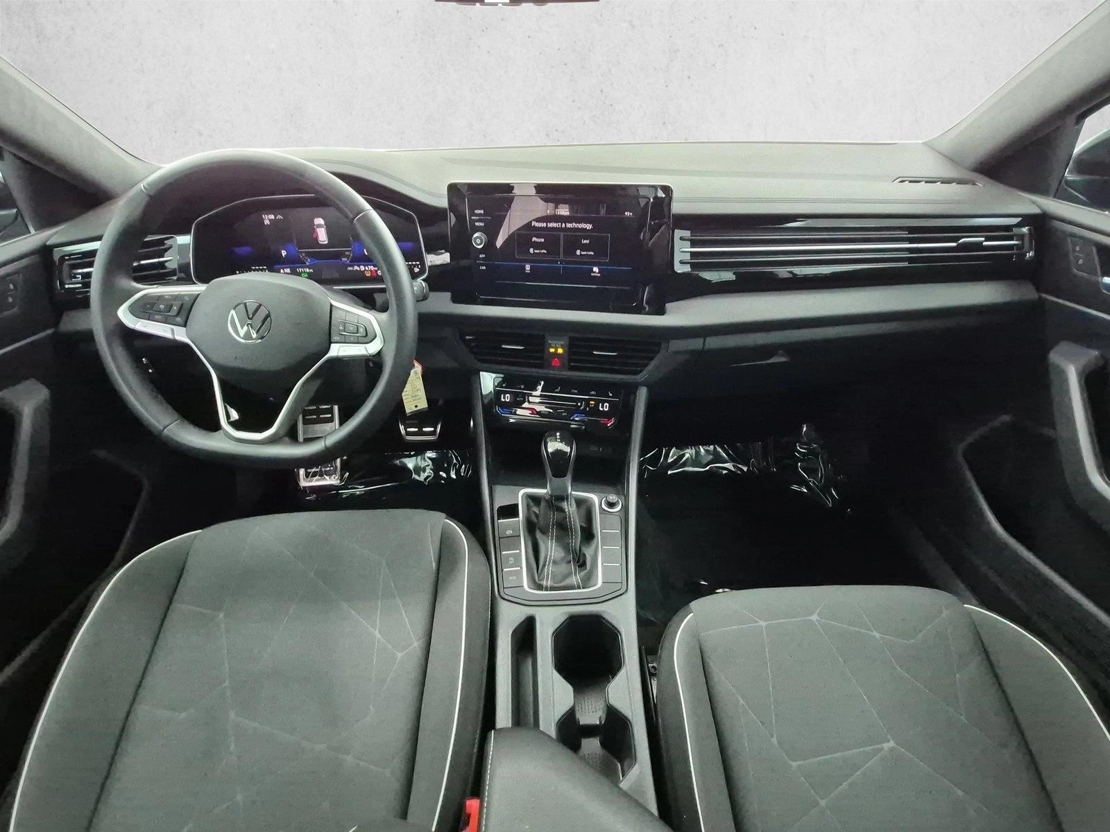 2025 Volkswagen Jetta Sport - Photo 19