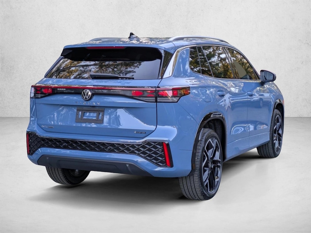 New 2026 Volkswagen Tiguan SEL R-Line Turbo Sport Utility