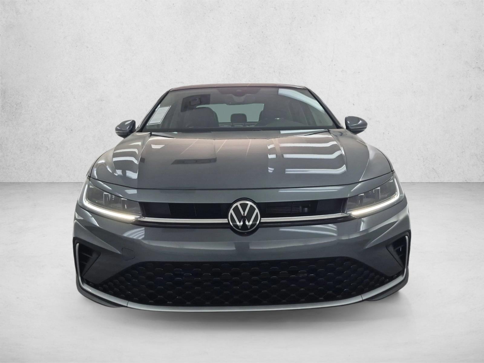 2025 Volkswagen Jetta SE - Photo 6