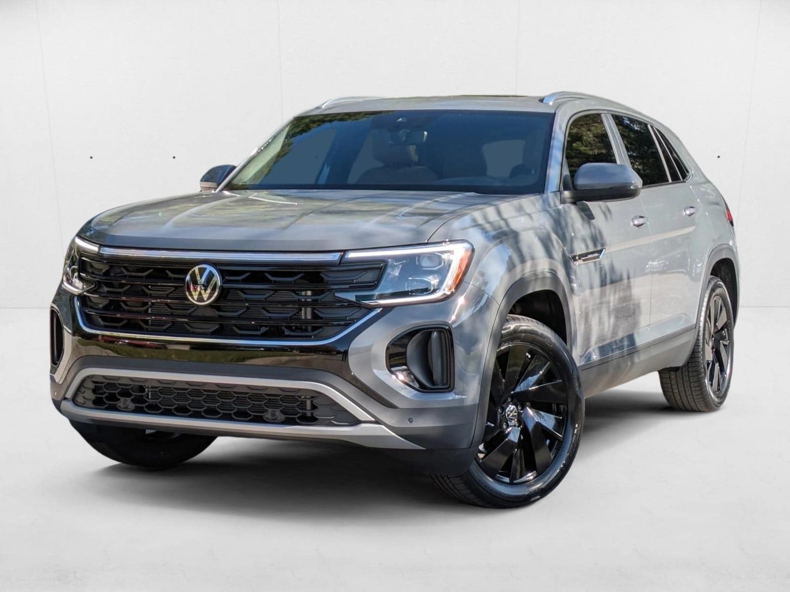 2026 Volkswagen Atlas Cross Sport SEL Premium R-LINE's photo