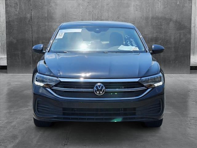 Used 2024 Volkswagen Jetta SE with VIN 3VW7M7BU8RM101502 for sale in Hardeeville, SC