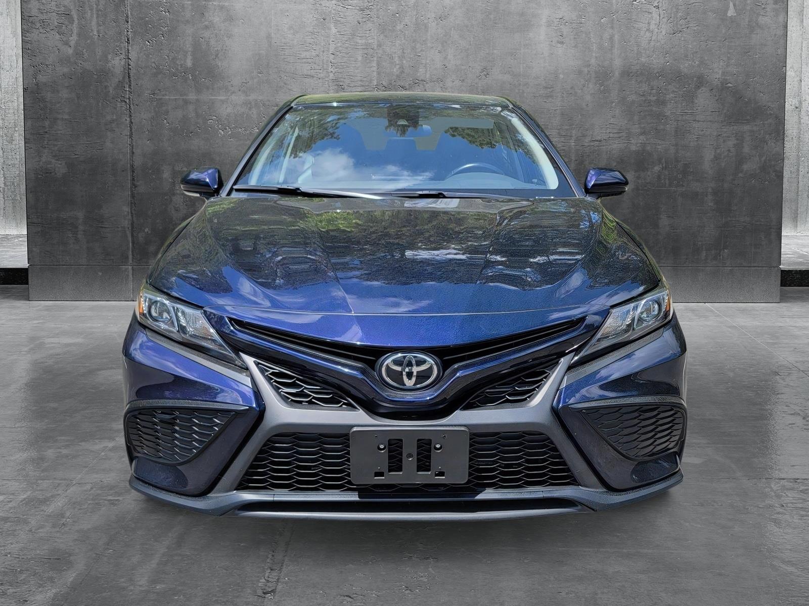 Used 2022 Toyota Camry SE with VIN 4T1G11AK8NU663152 for sale in Hardeeville, SC