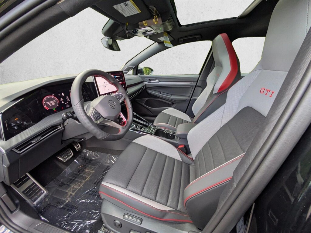 New 2026 Volkswagen Golf GTI SE 4dr Car