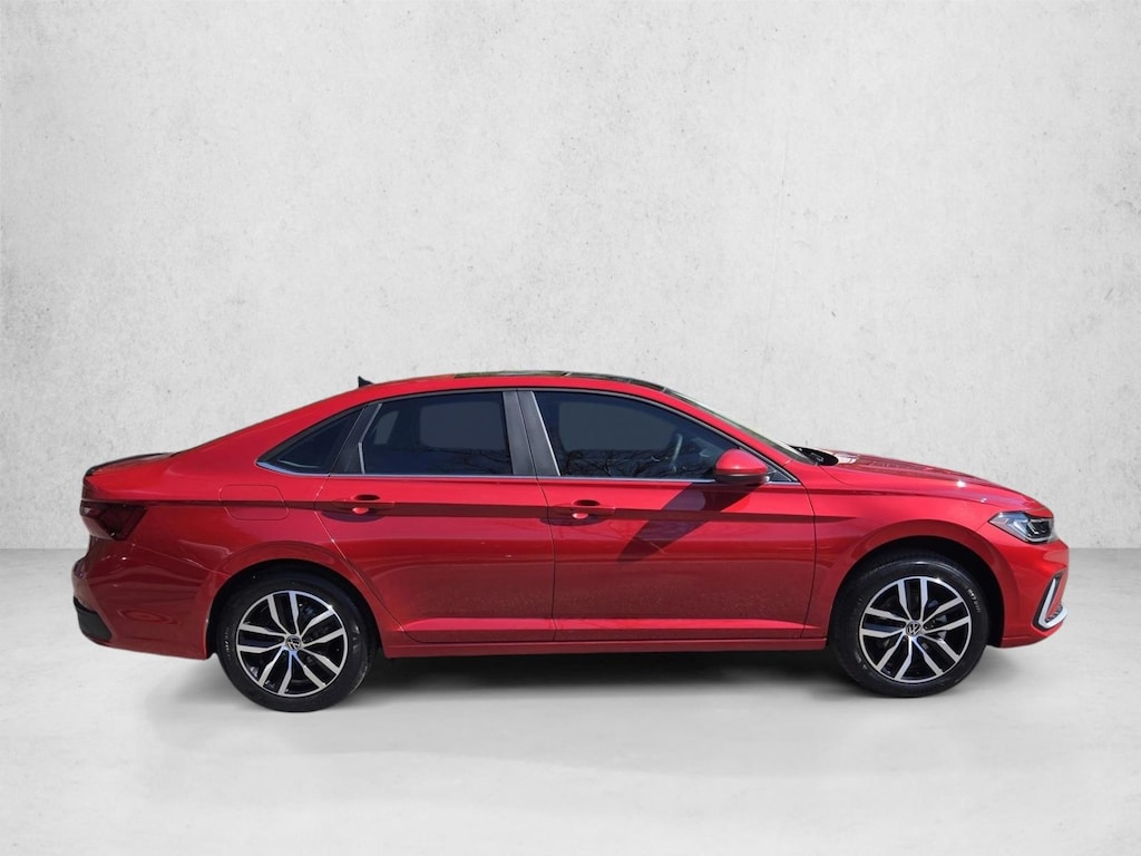 New 2026 Volkswagen Jetta SE 4dr Car