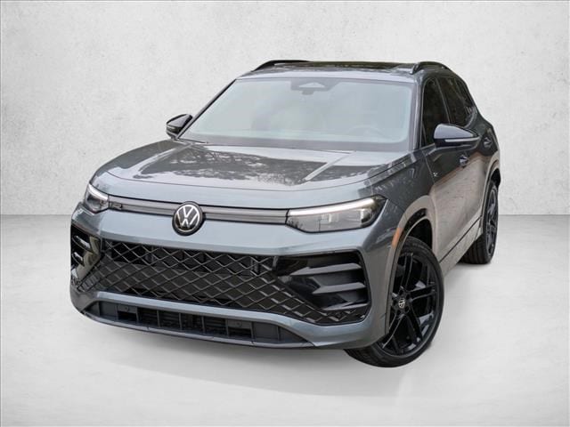2026 Volkswagen Tiguan SE R-LINE BLACK's photo