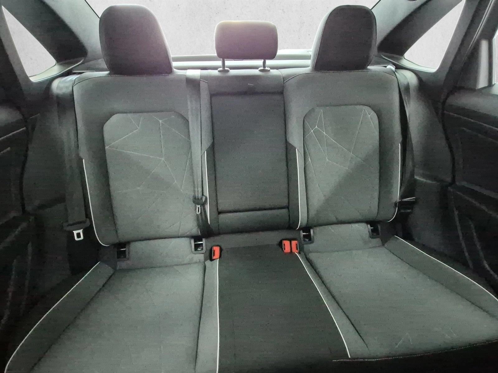 2025 Volkswagen Jetta Sport - Photo 21