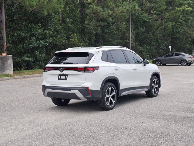 2025 Volkswagen Tiguan SE photo 2
