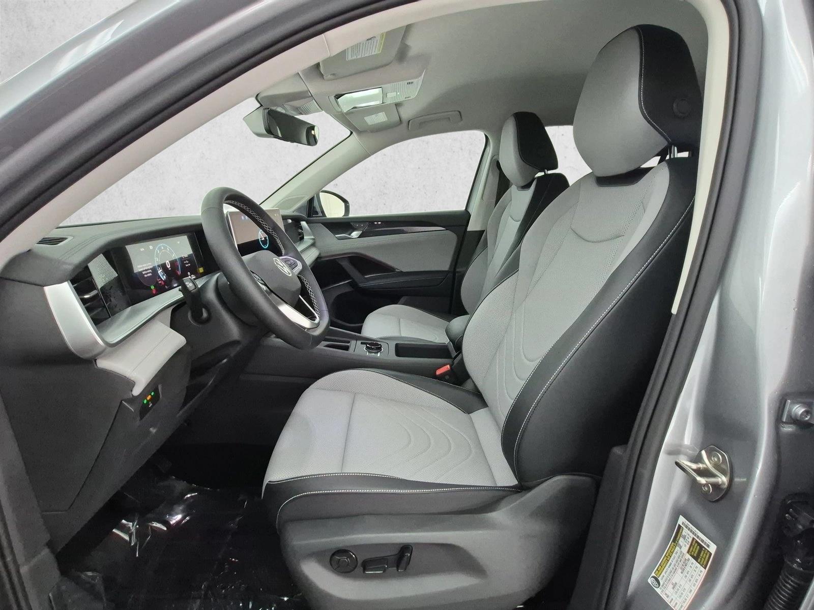 New 2026 Volkswagen Tiguan SE Sport Utility