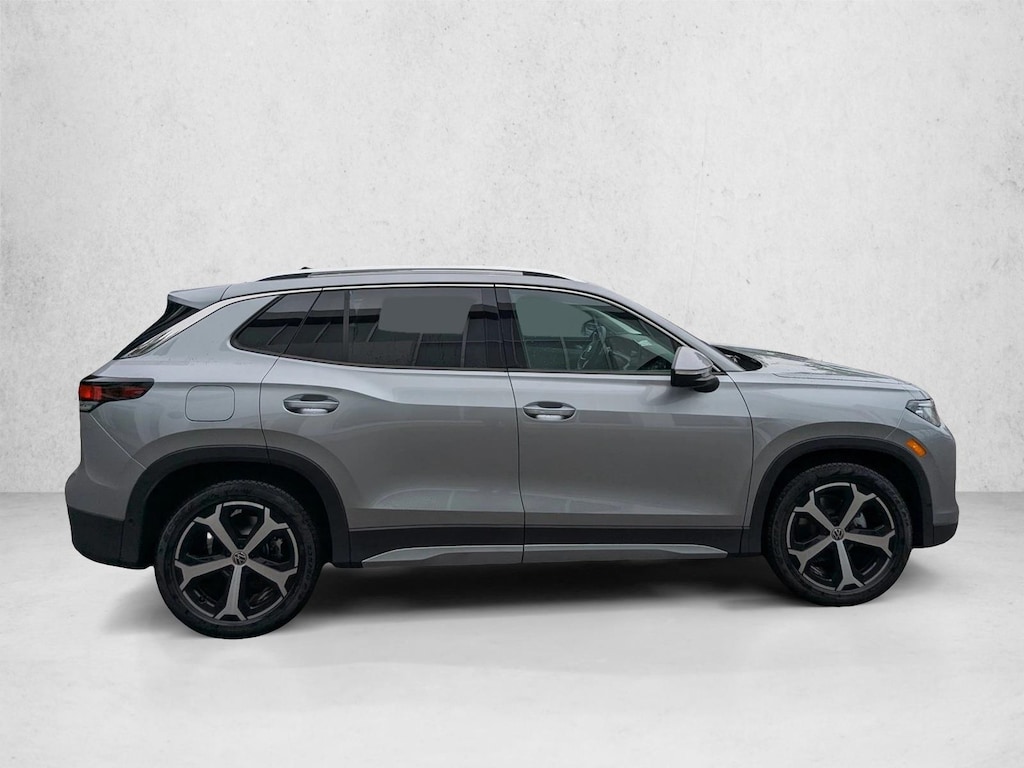 New 2026 Volkswagen Tiguan SE Sport Utility