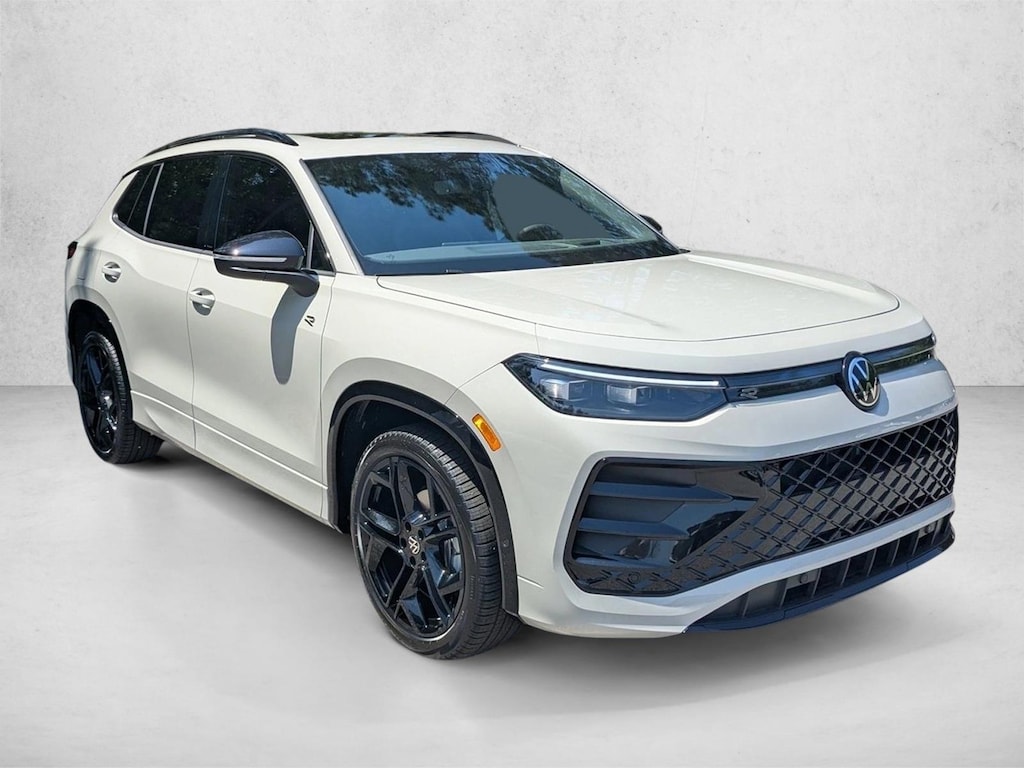 New 2026 Volkswagen Tiguan SE R-Line Black Sport Utility