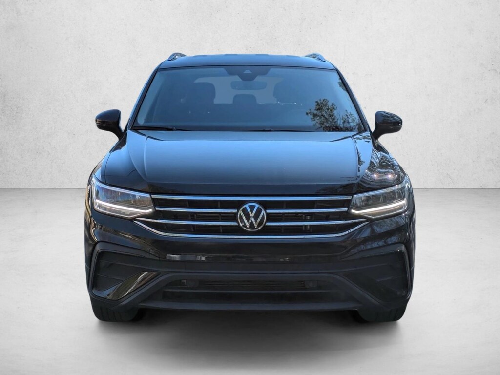Used 2023 Volkswagen Tiguan SE Sport Utility