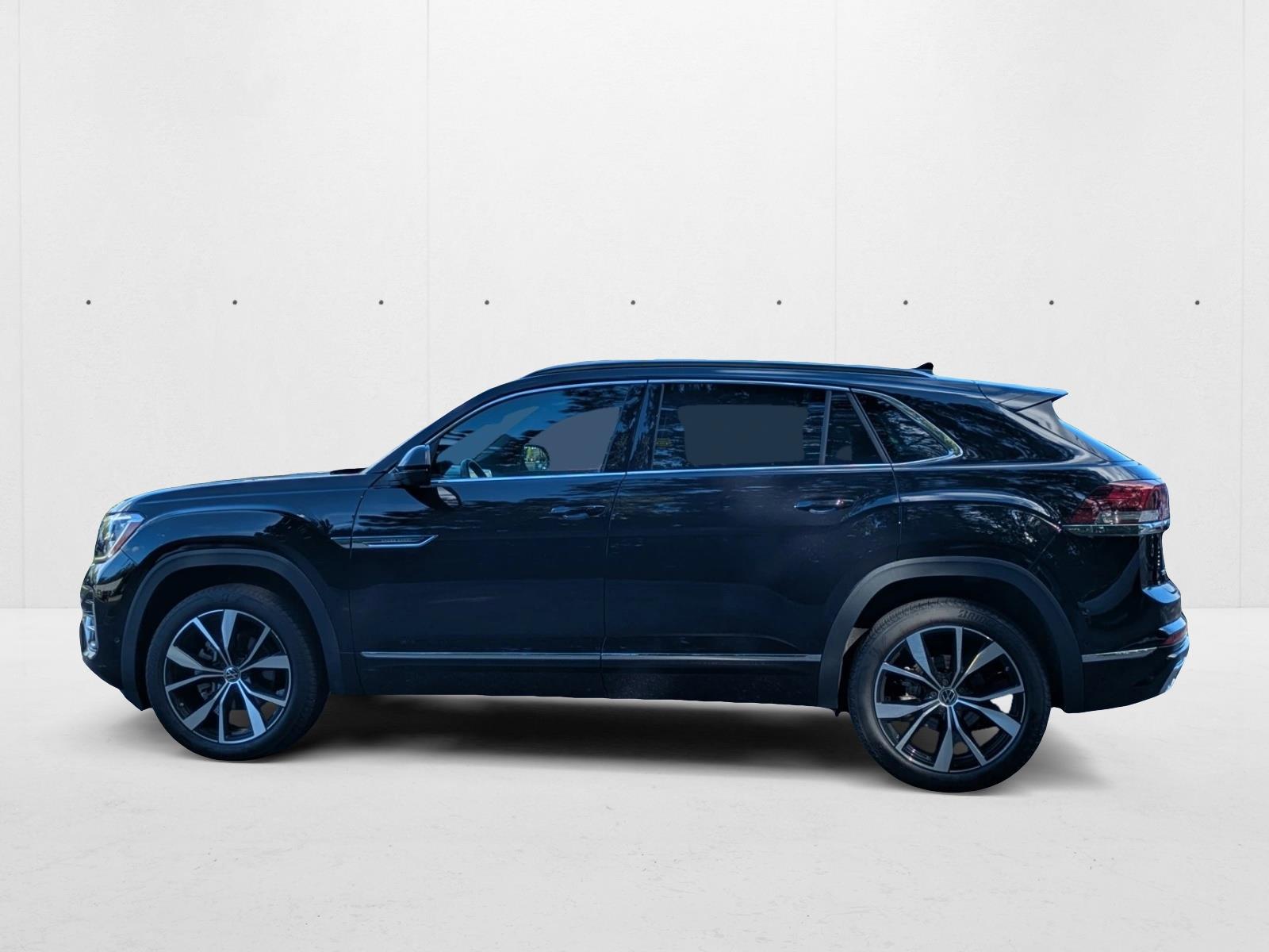 2024 Volkswagen Atlas Cross Sport SEL Premium R-Line photo 4