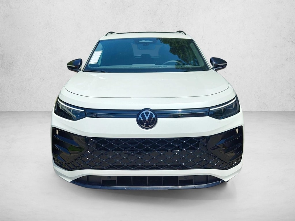 New 2026 Volkswagen Tiguan SE R-Line Black Sport Utility
