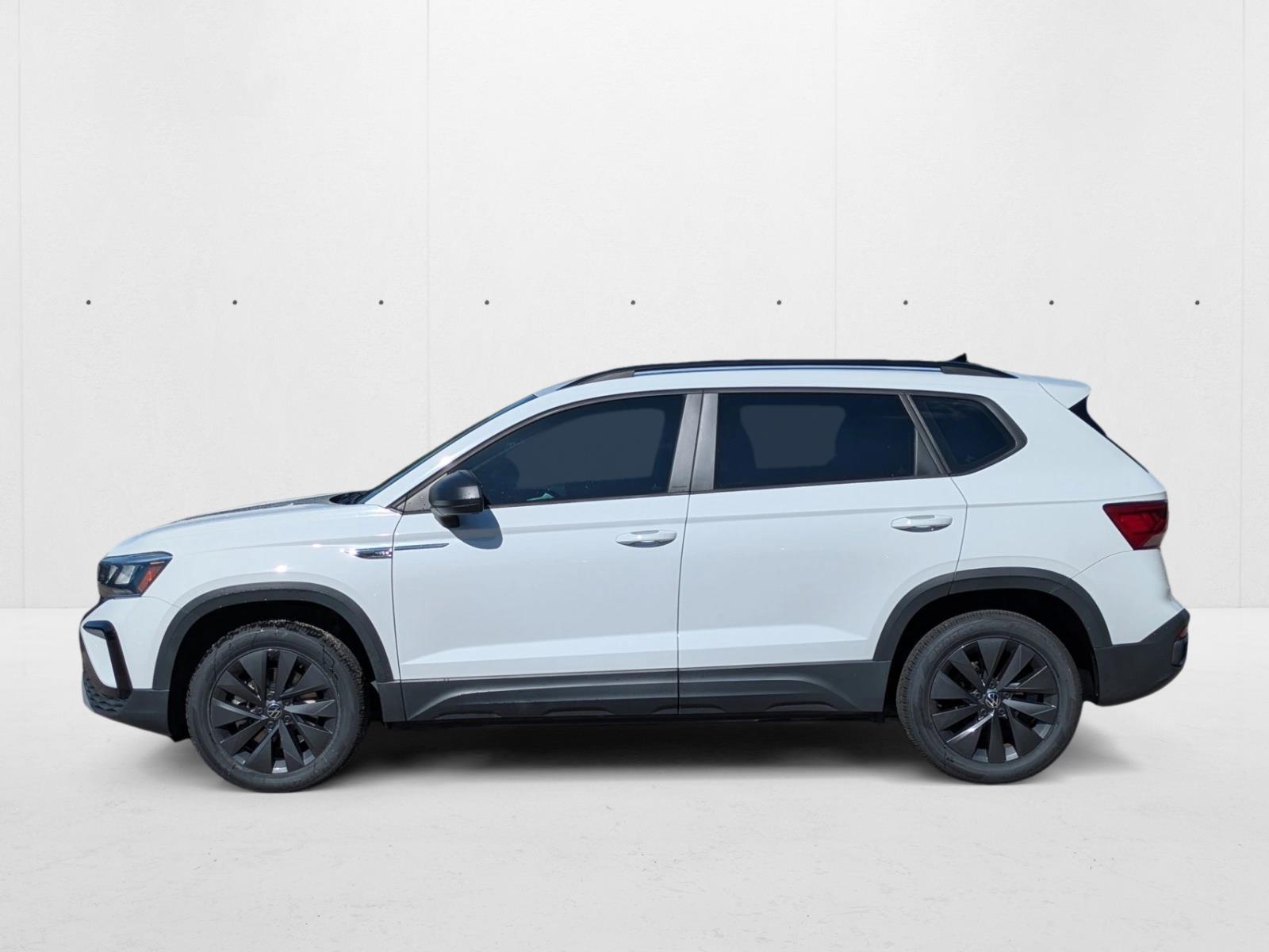 2022 Volkswagen Taos S photo 3