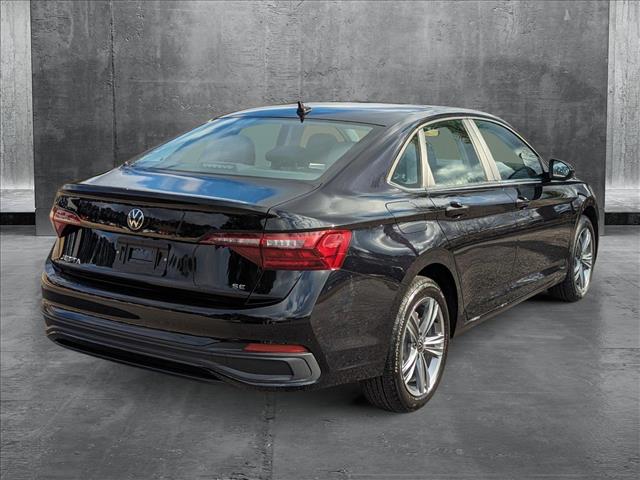 Used 2024 Volkswagen Jetta SE with VIN 3VW7M7BU0RM035785 for sale in Hardeeville, SC