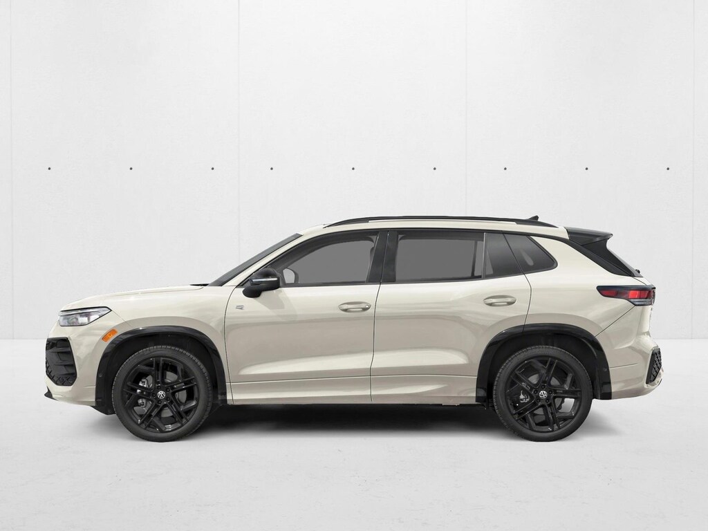 New 2026 Volkswagen Tiguan SE R-Line Black Sport Utility