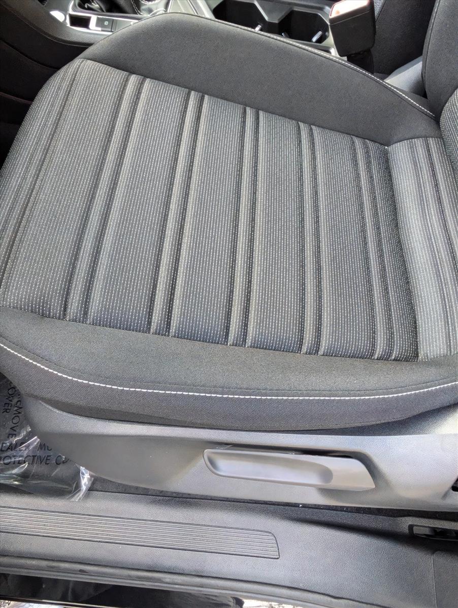 2024 Volkswagen Tiguan Sport photo 3